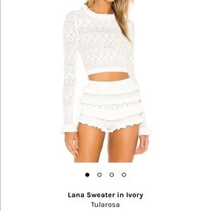 Tularosa set (Revolve)